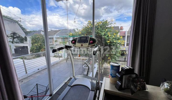 Bebas Banjir 0813xxxxxxxx Rumah Cantik 2 Lantai di Cibubur 2