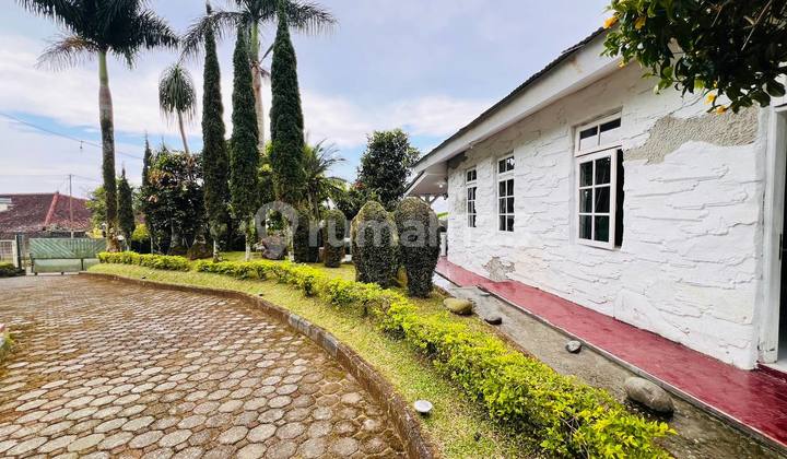 Villa Private di Puncak - Salah Satu Villa Tertinggi dengan Udara Paling Murni