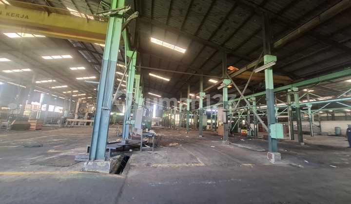 Jababeka Warehouse with Affordable Crane Within the Area Jababeka Warehouse with Affordable Crane Within the Area