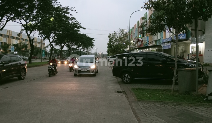 Arana Shop House for Sale in Harapan Indah, Negotiable Until Deal. Arana Shop House for Sale in Harapan Indah, Negotiable Until Deal.