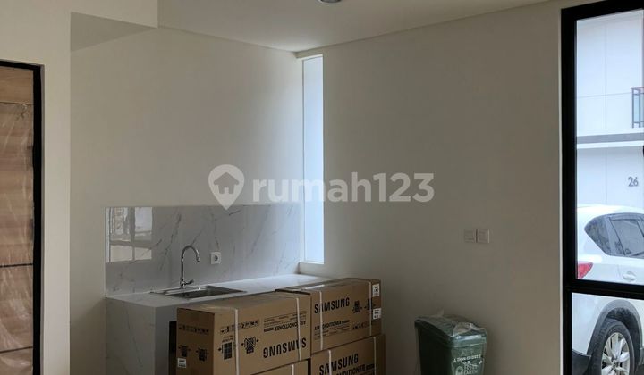 Rumah Cuma 1,1m Aja