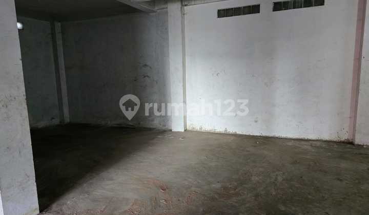 FOR SALE: SHOPHOUSE ON THE SIDE OF SERPONG MAIN ROAD 2