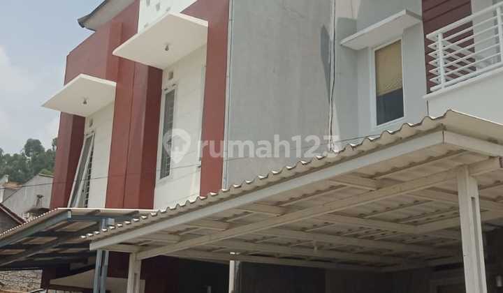 Wowww.. Rumah 3 lantai di Parongpong hanya 700_an juta 1