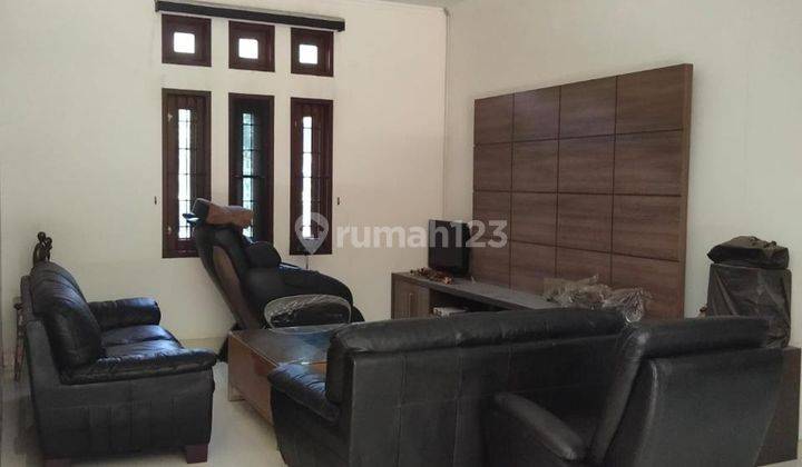 Rumah Bagus 2 Kavling Menjadi 1 Rumah Di Buah Batu Regency 1