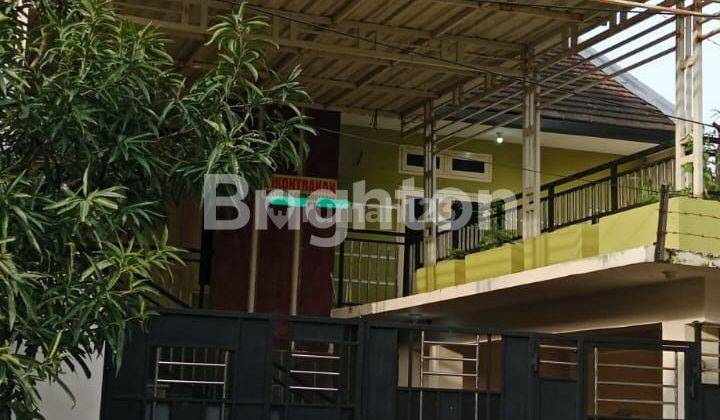 DISEWAKAN RUMAH SATU LANTAI BERLOKASI DI TENGAH KOTA SEMARANG DENGAN AKSES JALAN LEBAR MULUS 2