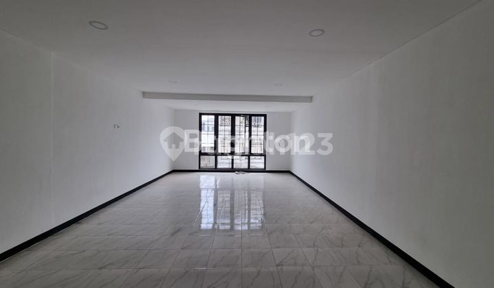 SHOPHOUSE IN JELAMBAR SUITABLE FOR BUSINESS SHOPHOUSE IN JELAMBAR SUITABLE FOR BUSINESS