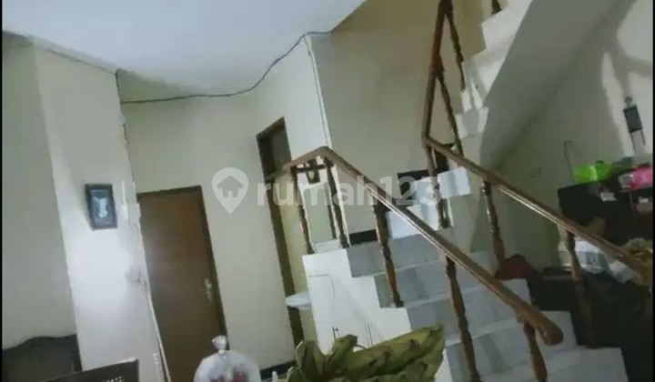 Rumah 2 Lantai Darmo Permai Utara Cocok Untuk Kos 