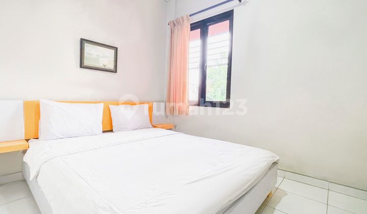 Luxury Boarding House or Strategically Furnished Guest House Near Campus. 2