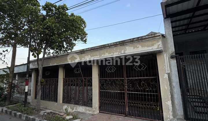 Termurah Darmo Permai Timur Butuh Renov Lokasi Strategis Termurah Darmo Permai Timur Butuh Renov Lokasi Strategis