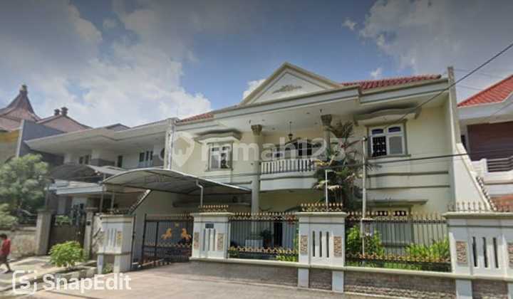 Rumah 2 Lantai Kawasan Elit Dharmahusada Dekat Galaxy Mall