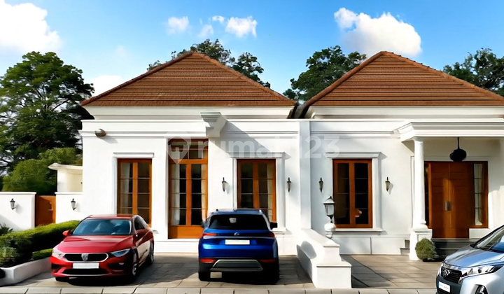 13 Minutes West of Solo Square Mall, Vehicle Access Junction, Exclusive.