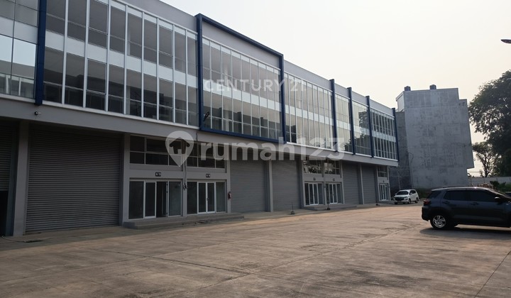 Duta Indah Sentoha 3-Story Warehouse and Office
