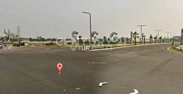 Samping Gerbang Summarecon Crown Gading Bekasi Strategis  2
