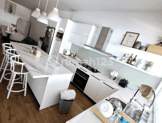 FOR SALE Rumah Cantik Siap Huni Di Cluster Eksklusif Asia Tropis 1