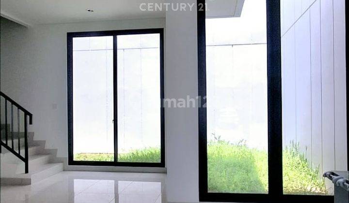 Rumah View Sunrise Terbaik  Cluster Pinewood Summarecon Bogor 2