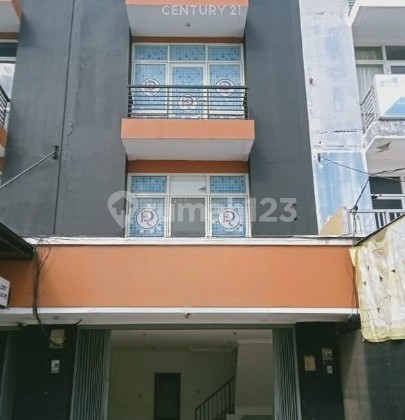 Disewakan Cepat Ruko Ifolia Lokasi Ramai Dekat Sekolah John Paul