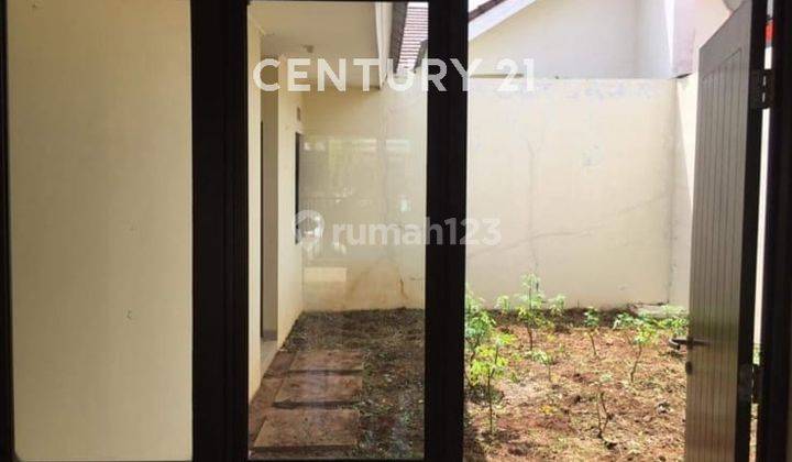 Disewakan Rumah Nyaman Di Aralia Kota Harapan Indah Bekasi 1