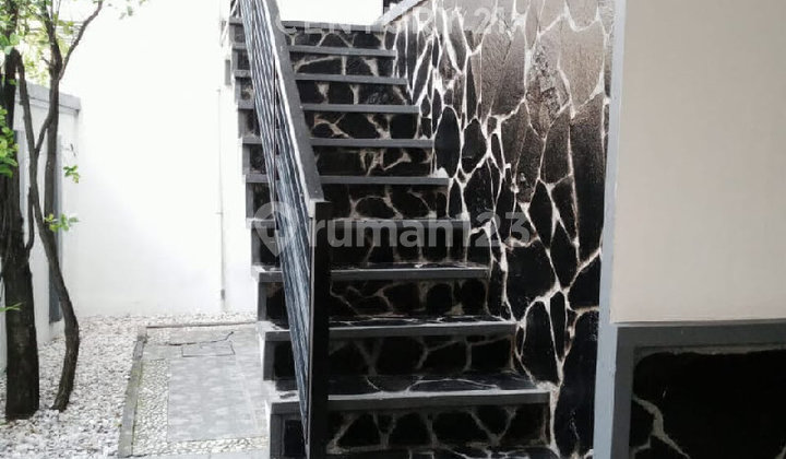 Rumah Lux 4Lt Palmerah Residence Dekat Senayan City Jakarta Barat 2