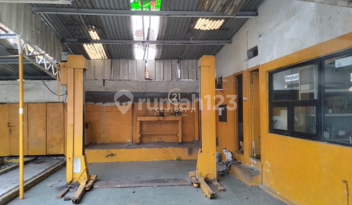 For Rent Commercial Space Suitable for Workshop, Culinary, Showroom, Etc.