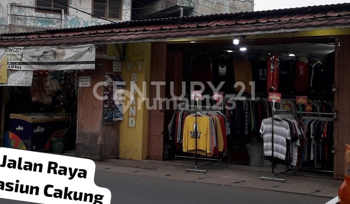 Di Jual Rumah Besar Ada Rukonya Nya 2 Petak, Lokasi Strategis. Di Jual Rumah Besar Ada Rukonya Nya 2 Petak, Lokasi Strategis.