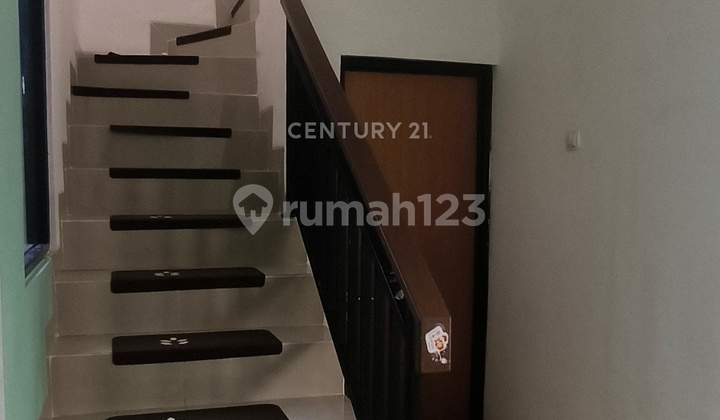 Rumah 2 Lantai Darmawangsa Residence Cluster Singosari Bekasi 2