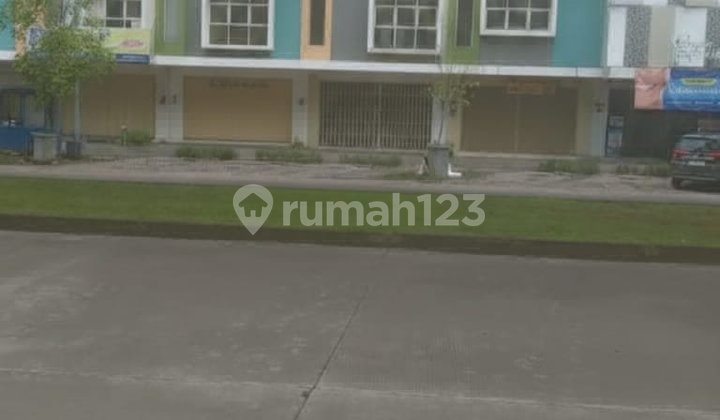 For Immediate Rent: Arana Harapan Indah Shop House, Bekasi