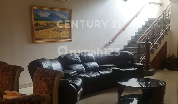 Jual Cepat Rumah Di Villa Permata Gading Kelapa Gading  Lt 200