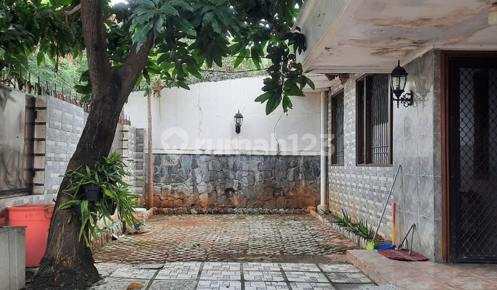 Hot Deal - House + Active Boarding House in Tanjung Duren, West Jakarta 2