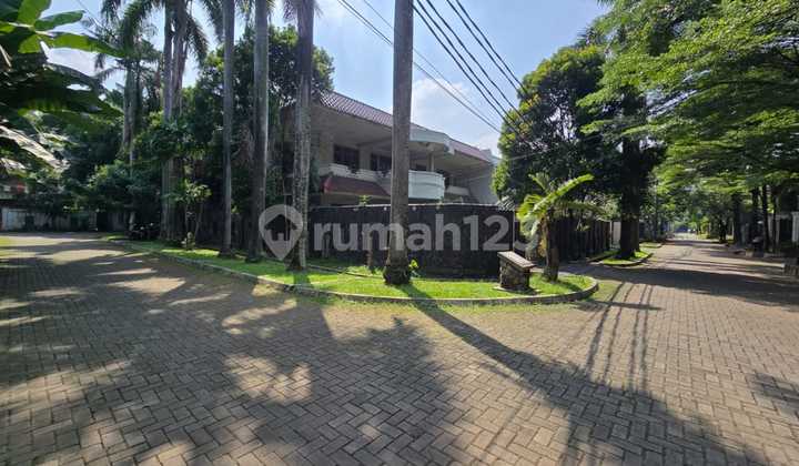 Jual Cepat Nego Rumah Siap Huni Kawasan Elit Simprug Golf Jakarta Selatan Jual Cepat Nego Rumah Siap Huni Kawasan Elit Simprug Golf Jakarta Selatan