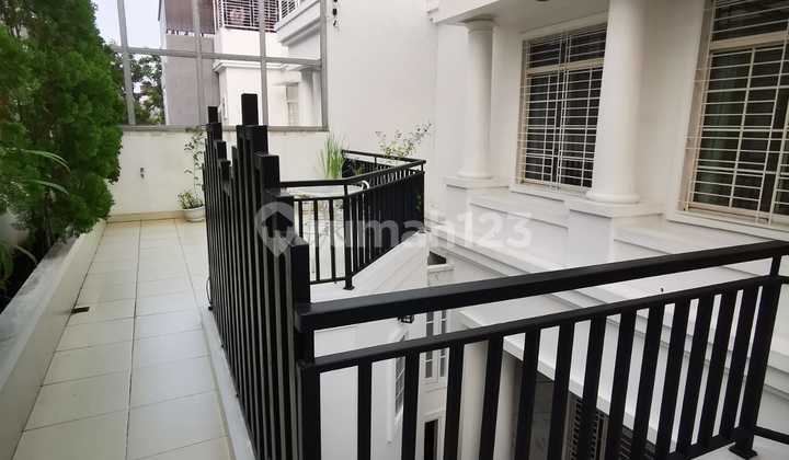 Hot Deal - Harga Murah! Dijual Rumah Mewah di Pik 2