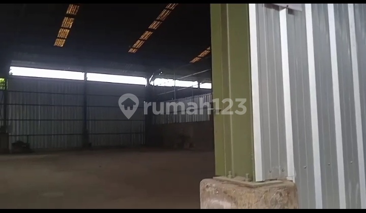 For Rent Fast Negotiation Warehouse Good Neat Ready to Use Warehouse Area
