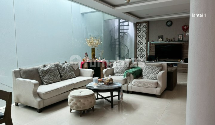 Hot Deal - Jual Cepat & Nego!Rumah 4 Lantai - Taman Permata Buana 2