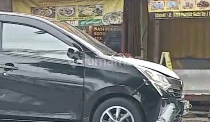 Sell Fast Negotiable Cheap 7 Kiosks by Main Roadside Pondok Gede 2