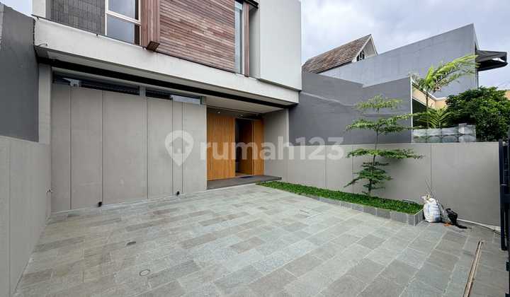 Hot Deal - Rumah Villa Brand New Taman Alfa Indah, Jakarta Barat 2