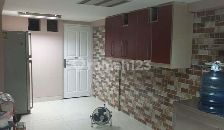 Dijual Rumah Hoek Tanjung Duren Utara 2