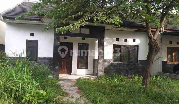 Tanah & Rumah Tua 153m2 Caringin Jatinangor