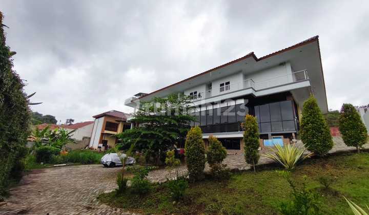 Kost Premium Omzet Ratusan Juta Dekat UNPAD Kost Premium Omzet Ratusan Juta Dekat UNPAD