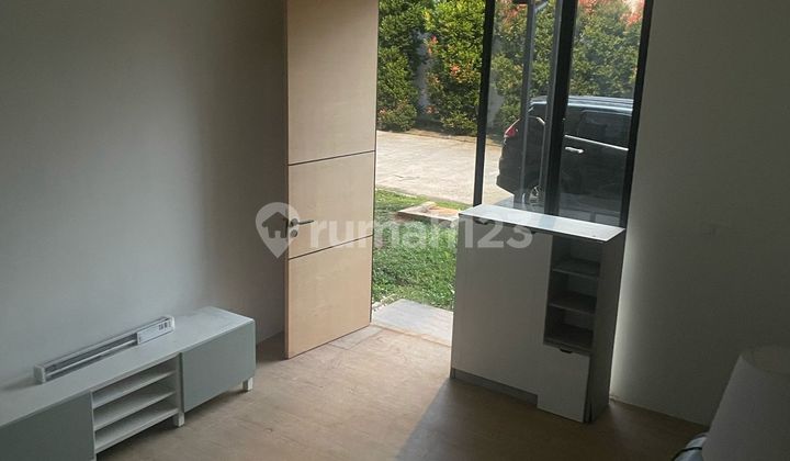 Disewakan Rumah 2 Lantai Furnished @cendana Parc Karawaci 2