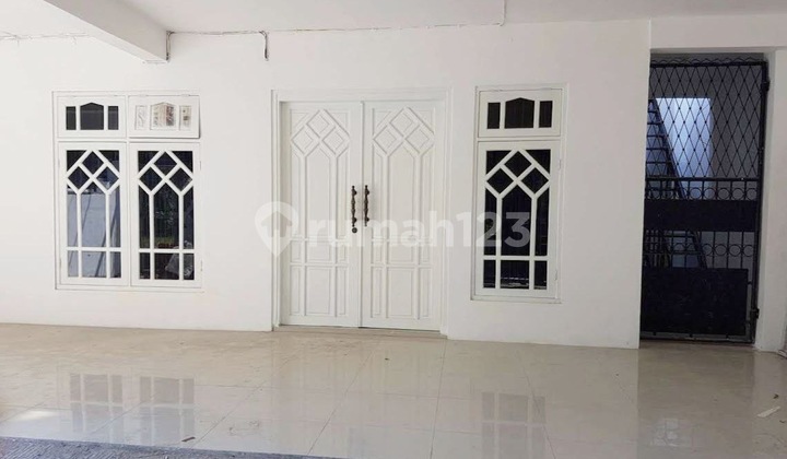 Rumah Kost Putri Daerah Mayjen Sungkono Rumah Kost Putri Daerah Mayjen Sungkono