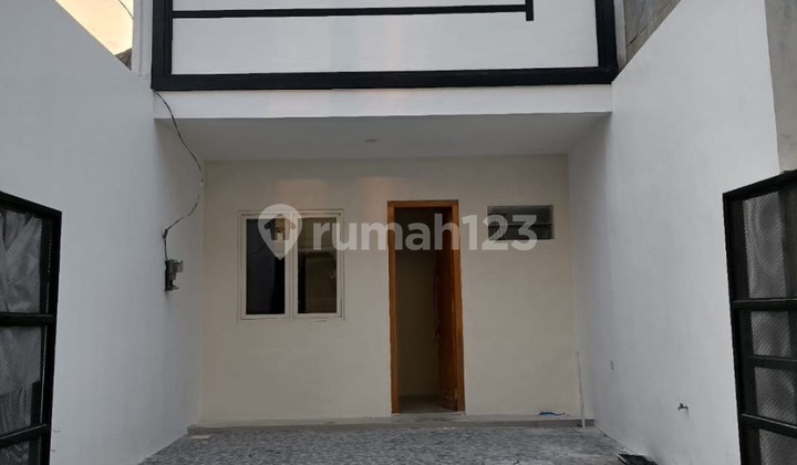 Rumah Baru Semolowaru Split Level 1