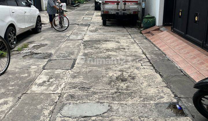 Rumah 2lt Di Kapasan 1