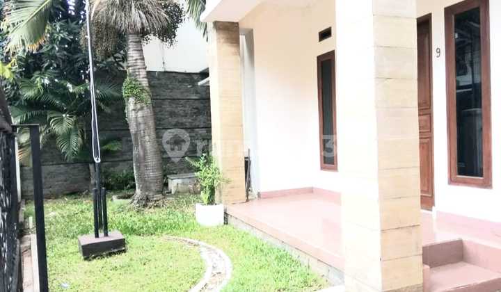 DIjual Rumah 2 Lantai Sayap Buah Batu