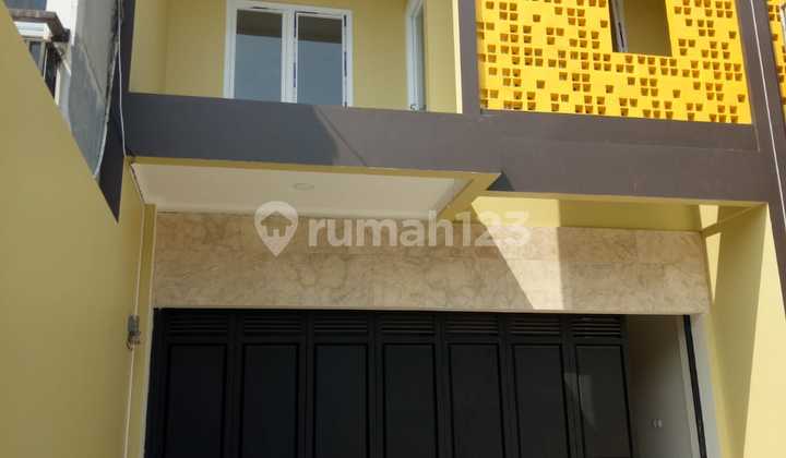 Dijual Ruko Arcamanik Mainroad Dijual Ruko Arcamanik Mainroad