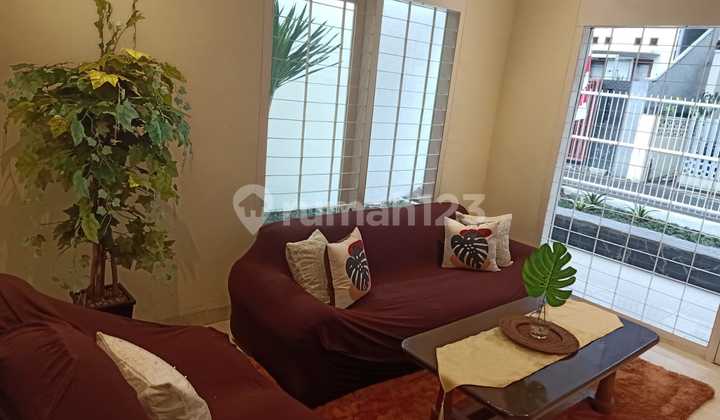 Disewakan.rumah Cantik Pusat Kota Bandung Siap Huni 1