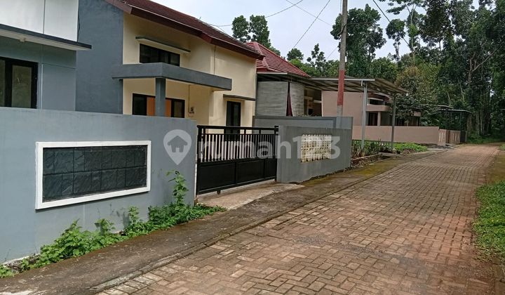 Rumah Murah Siap Huni Semarang Dekat ke Unnes dan Ungaran 1