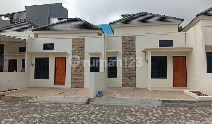 Cheapest House Lowest Down Payment in Banyumanik Near Undip Campus 1