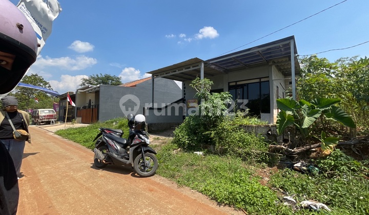 The Cheapest Ready House with SHM in Semarang, Flood-Free 2