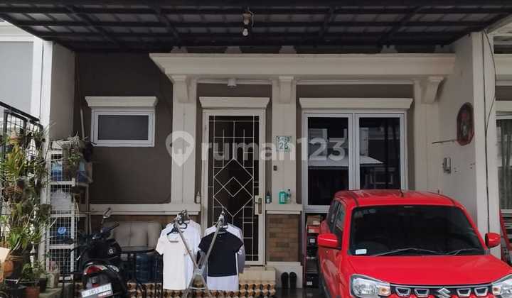Jual Rumah Kota Wisata Cluster Visalia Semi Furnish Nego Jual Rumah Kota Wisata Cluster Visalia Semi Furnish Nego