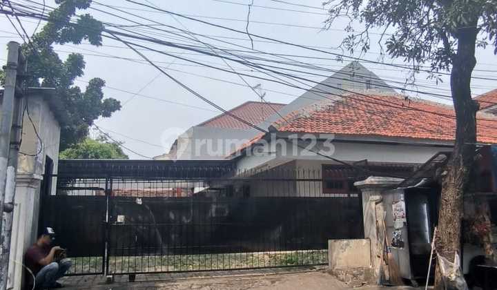 Rumah Tebet Pinggir Jalan Raya Cocok Utk Tinggal Dan Usaha Rumah Tebet Pinggir Jalan Raya Cocok Utk Tinggal Dan Usaha