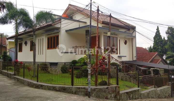 Best Price!!! Rumah Hook Lantai Di Sentra Indah Utara Bandung